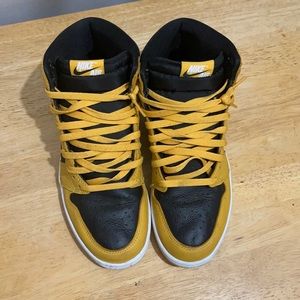 Pollen Air Jordan 1